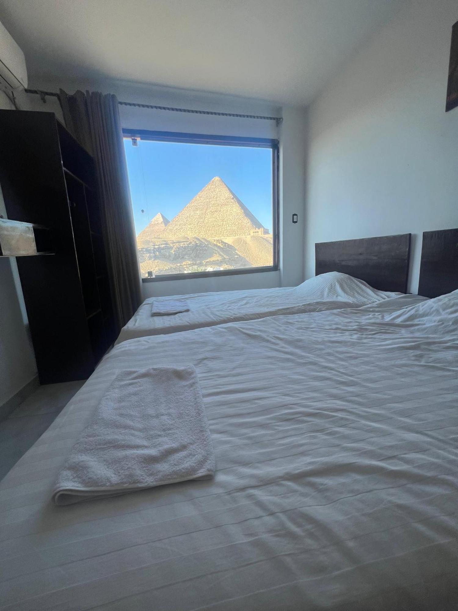 New Asia Pyramids View Kafret el-Gabal Exterior foto
