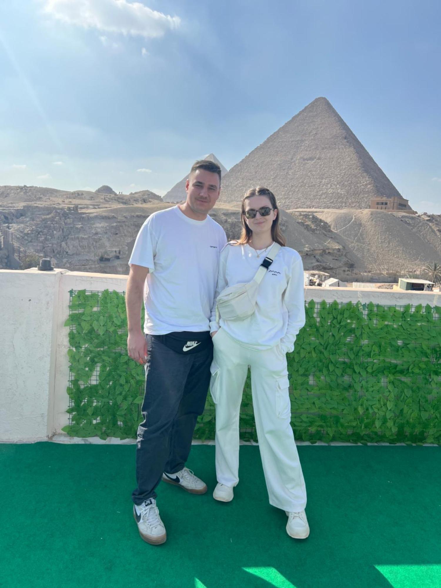 New Asia Pyramids View Kafret el-Gabal Exterior foto